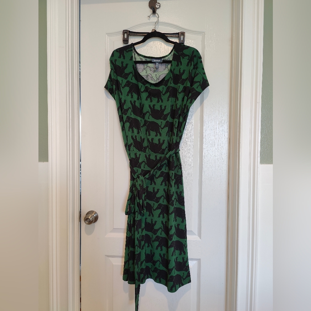Dk Green Elephant Wrap Tie Waist Modcloth A-Line Scoop neck, Short Sleeve Dress